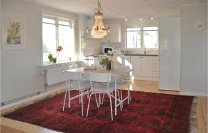 1 Bedroom Pet Friendly Home In Säffle