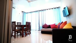 The Beach Front Apartment - A Beach front in Colombo