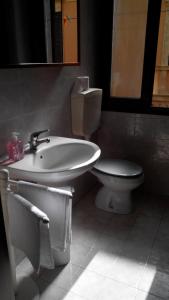 Marconi Rooms and Apartments