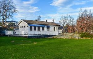 Amazing Home In Klövedal With Kitchen