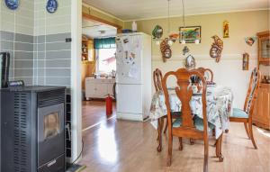 3 Bedroom Cozy Home In Ålem