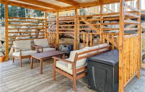 Cozy Home In Sexdrega With Sauna