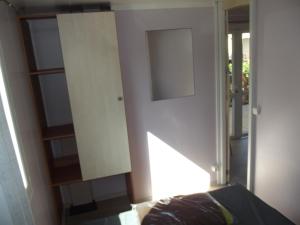 Maisons de vacances Mobile Home 6 people with air conditioning and heating 3 double bedrooms : photos des chambres