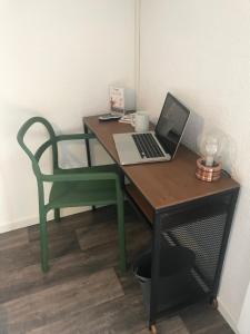 Hotels Tourhotel : photos des chambres
