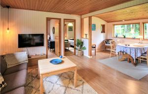 4 Bedroom Beautiful Home In Perstorp