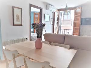 Andalusian Daydream at the foot of the Alhambra !