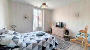 Appartements Appartement F2 refait a neuf tout confort : photos des chambres