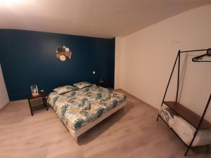 Appartements Le travers (centre ville Joigny) : photos des chambres