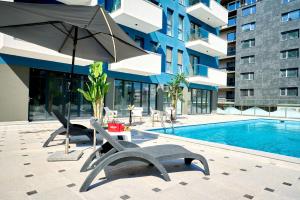 Filips Apartment in Nord10 - pool & parking