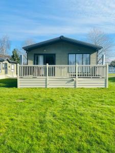 Fox Lodge with Hot Tub - 3hvězdičkové hotely ve městě York