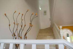 Beautiful Townhouse with views over the communal pool close to Campoamor Golf Course