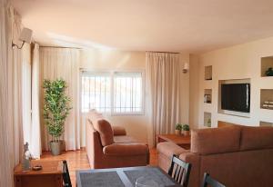 2 bedroom apartment Paradorares Ne