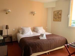 Hotels Le Mas De Gaujac : photos des chambres