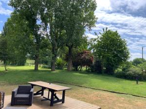 B&B / Chambres d'hotes Welcoming and peaceful bed and breakfast : photos des chambres