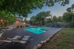 Villa Stone House Magarac