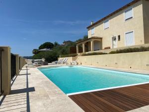 Villas Villa avec piscine chauffee Nice collines : photos des chambres