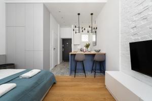 Old Town Studio by Renters