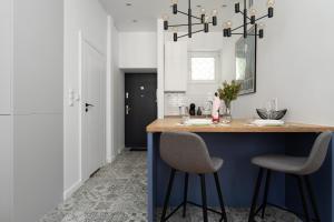 Old Town Studio by Renters