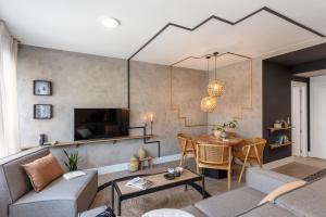 ABARDOK- 1 Bedroom Apartment with terrace in Chamberí