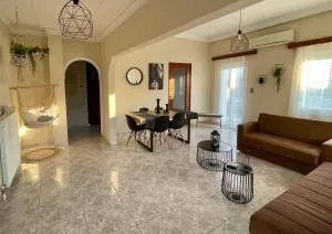 Orange Country House - Kirtomádhos