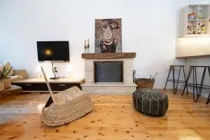 ANMAR House by the sea... - Chiliadou