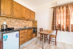 Mirage Arillas Studio Type B14