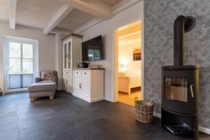 Reetdachhaus Steuerbord & Backbord Reetdachhaus Sandhus Backbord