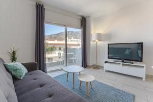 303. MODERN, SUNNY IFONCHE WITH WiFi