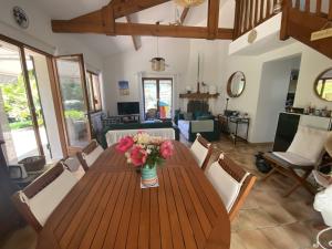 Charmante maison proche plage avec jardin, 7 pers, WiFi - FR-1-474-42
