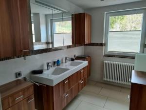 FEWO zum gscheiten Beck mit grosser Terrasse