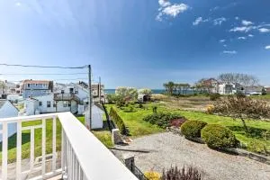 Westbrook Home with Ocean Views - Walk to Beach - Chester