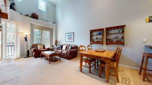 Mammoth Green #205 condo