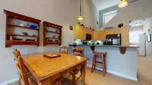 Mammoth Green #205 condo