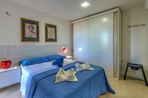 Breezes #404 - Apto com Jacuzzi by carpediem