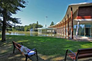 Hotels Logis des Lacs d'Halco : photos des chambres