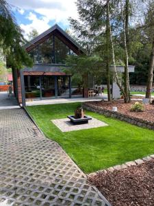 FORESTHOUSE