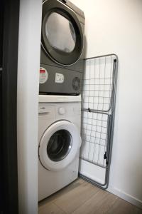 Appartements La Loge en Or - Parking public - Triplex - Proche centre et autoroute : photos des chambres