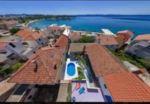 Dalmatian rustic house - 佩特坎内