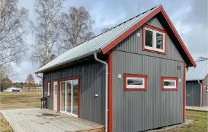 Gorgeous Home In Löttorp With Wifi - Byrum