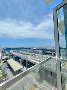 Luxury Hotel Type Condo Near NAIA Manila Airport