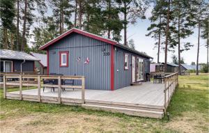 3 Bedroom Cozy Home In Löttorp