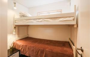 3 Bedroom Cozy Home In Löttorp