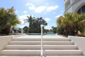 Have your DREAM vacation at High Tide Oceanfront luxury condo 2 pools amazing resort amenities