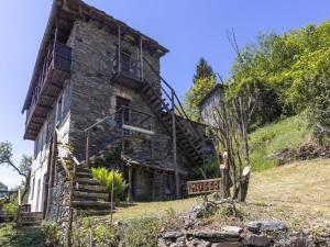 Holiday home in San Siro near Lake