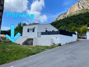 Maisons de vacances Maison avec jardin, parking entre mer et montagne : Maison 1 Chambre