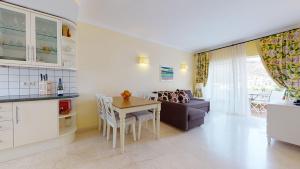 Charmante Wohnung direkt am Meer, kostenloses WLAN