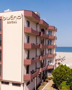 Hotel Bueno