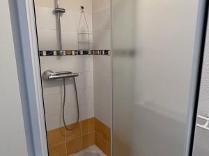 Charmant duplex 4 pièces avec piscine, parfait pour 6 personnes - FR-1-487-338