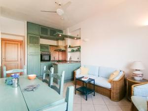 Rooster Homes Santa Teresa Gallura