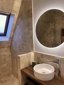 Appartements Les Courtines - Appartement de caractere a la Roque-Gageac - Les Cerisiers : photos des chambres
